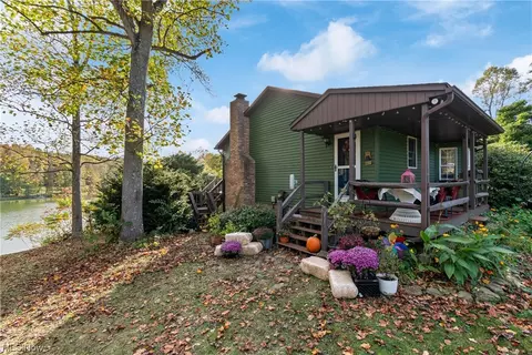 41124 Golf Course Rd, Beallsville, OH 43716