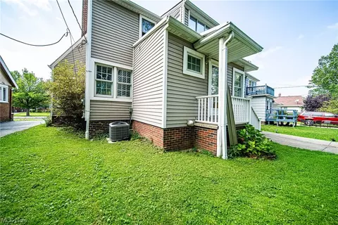 245 E 211th St, Euclid, OH 44123 photo 29