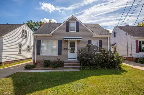 11216 Brunswick Ave, Garfield Heights, OH 44125
