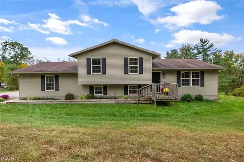 99 Martin Dr, Fleming, OH 45729 photo 4