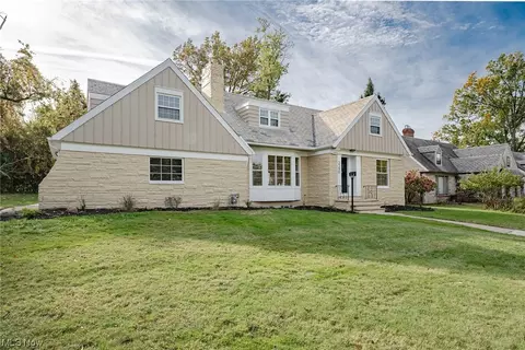 3390 Seaton Rd, Cleveland Heights, OH 44118
