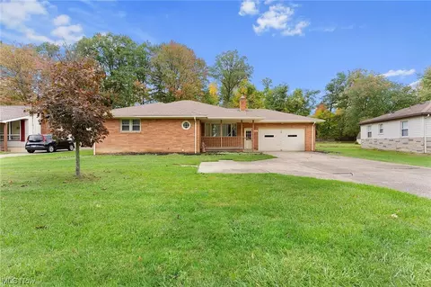 4858 Norquest Blvd, Austintown, OH 44515