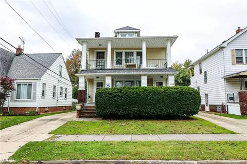 4748 E 94th St, Garfield Heights, OH 44125
