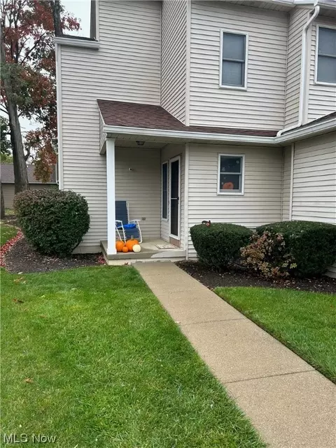 1872 Lillian Rd #26, Stow, OH 44224