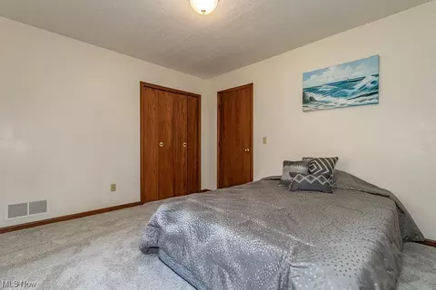 5349 E Heisley Rd, Mentor, OH 44060 photo 18