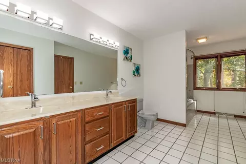 5349 E Heisley Rd, Mentor, OH 44060 photo 22