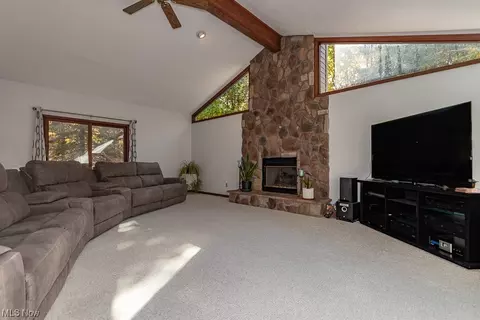 5349 E Heisley Rd, Mentor, OH 44060 photo 5