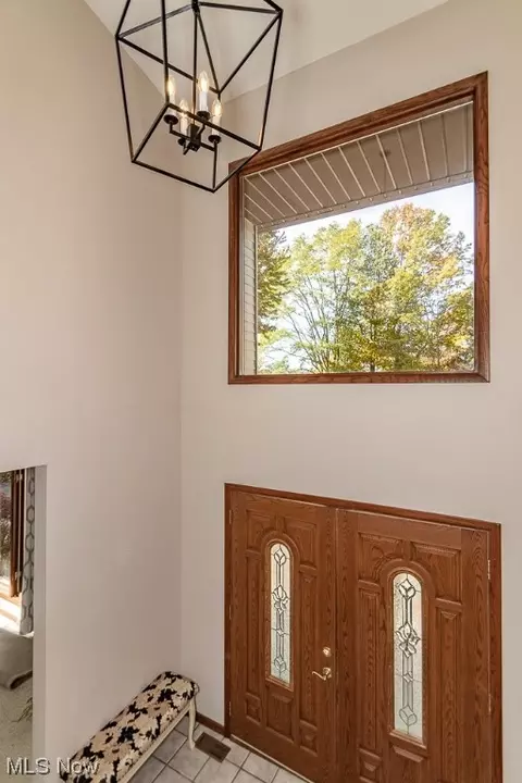 5349 E Heisley Rd, Mentor, OH 44060 photo 3