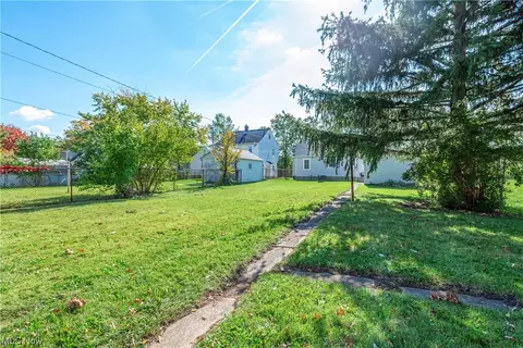 1815 E 36th St, Lorain, OH 44055 photo 33