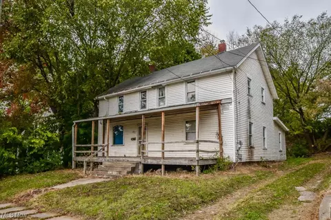 1011 3rd St SW, Canton, OH 44707 photo 1