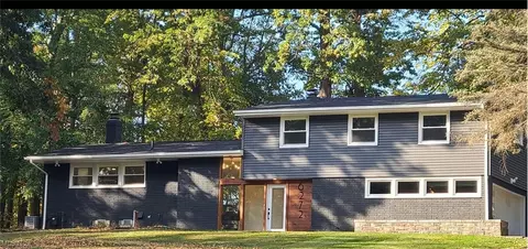 6272 Parknoll Ave SW, Massillon, OH 44646
