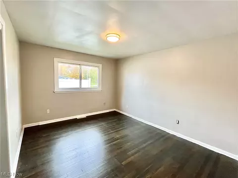 1507 Cherry Ln, Ashtabula, OH 44004 photo 14