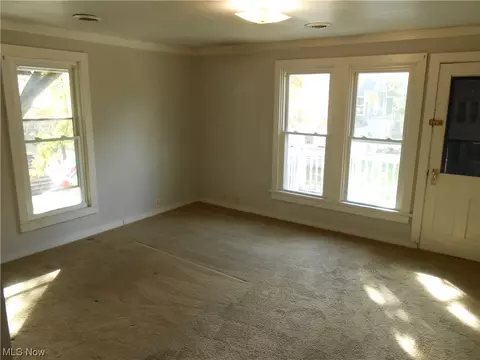 249 Gates Ave, Elyria, OH 44035 photo 12