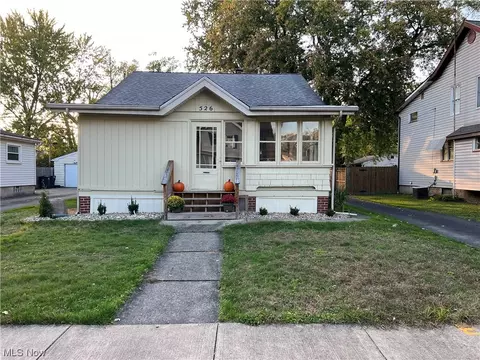 526 Belvedere Ave SE, Warren, OH 44484