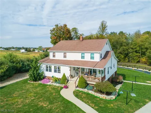 8990 Kidron Rd, Apple Creek, OH 44606