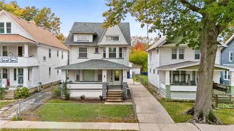 2148 W 101st St, Cleveland, OH 44102