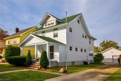 2026 Belle Ave, Lakewood, OH 44107