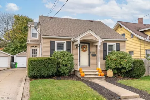 646 Orchard Ave, Barberton, OH 44203
