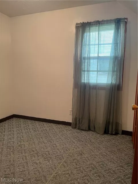 508 W 41st St, Ashtabula, OH 44004 photo 6