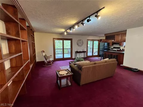 36555 Flatrock Rd, Barnesville, OH 43713 photo 4