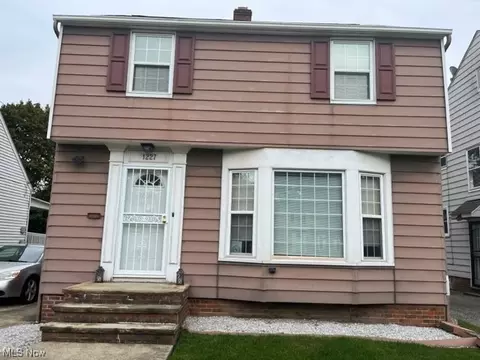 1227 Winston Rd, South Euclid, OH 44121