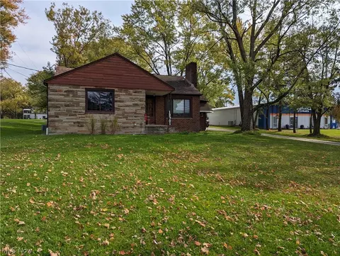 13701 State Rd, North Royalton, OH 44133