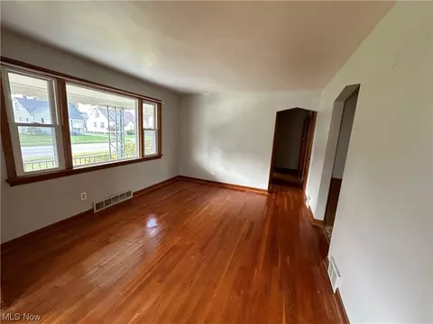 185 Harvey St, Struthers, OH 44471 photo 18