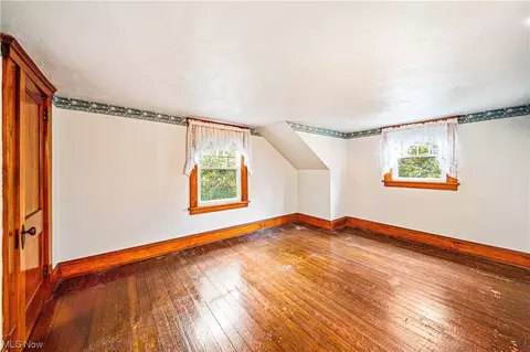 7283 Maple St, Mentor, OH 44060 photo 14