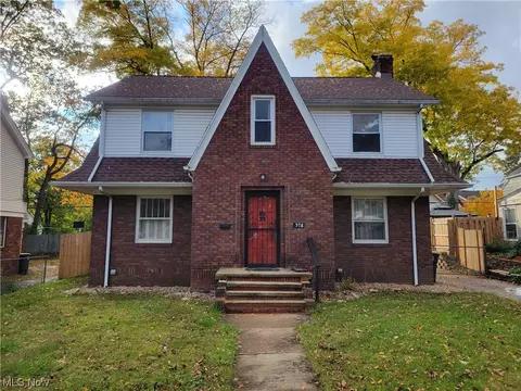 578 Vinita Ave, Akron, OH 44320