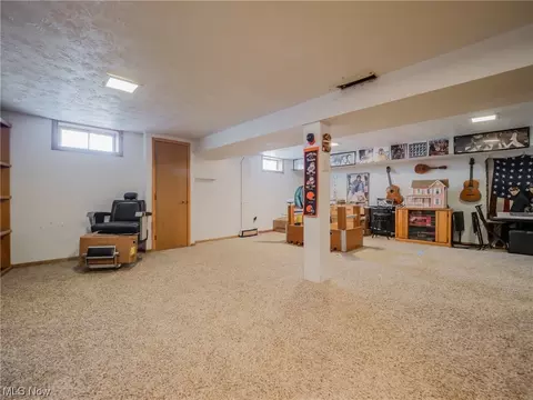 7730 Cecelia Dr, Parma, OH 44134 photo 24