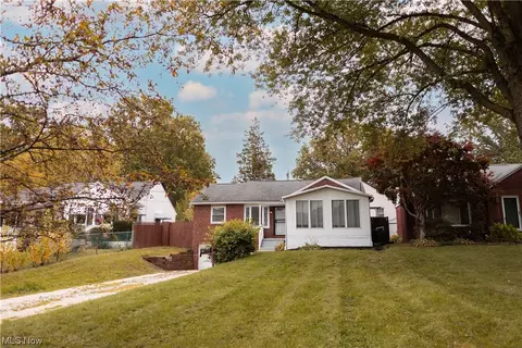 1906 Lakeside Ave NW, Canton, OH 44708