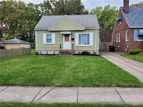 4494 W 157th St, Cleveland, OH 44135