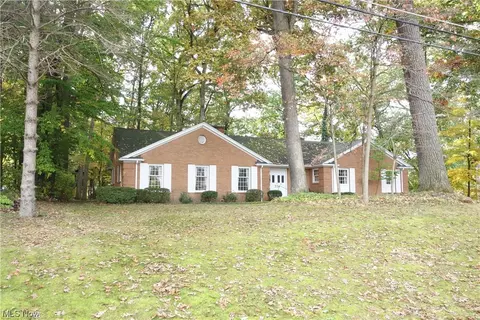 534 Surfside Dr, Portage Lakes, OH 44319 photo 3