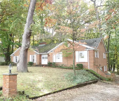 534 Surfside Dr, Portage Lakes, OH 44319 photo 4