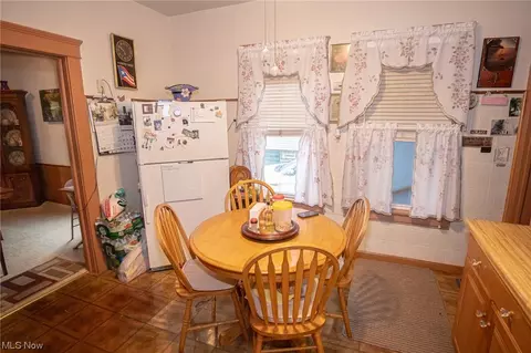 1610 E 33rd St, Lorain, OH 44055 photo 9
