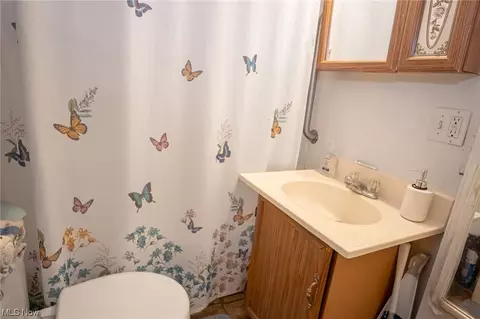 1610 E 33rd St, Lorain, OH 44055 photo 17