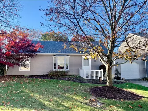 14514 Cross Creek Ln #37, North Royalton, OH 44133