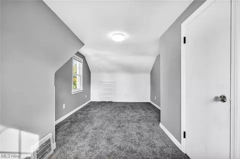 2230 E 34th St, Lorain, OH 44055 photo 24