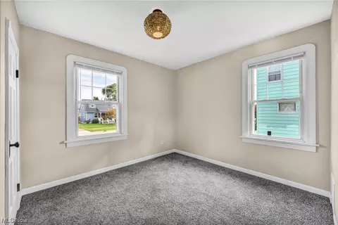 2230 E 34th St, Lorain, OH 44055 photo 15