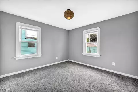 2230 E 34th St, Lorain, OH 44055 photo 18