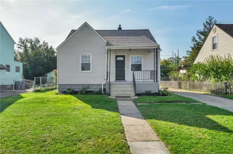 2230 E 34th St, Lorain, OH 44055