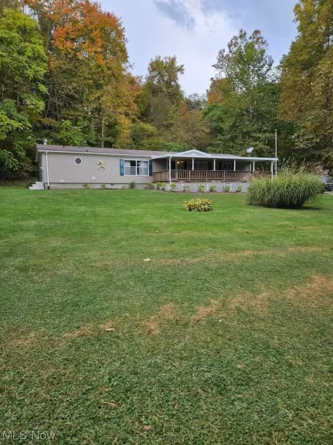 2841 Township Road 217 NE, New Lexington, OH 43764