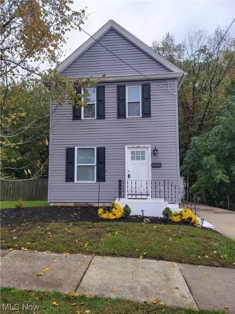 731 City View Ave, Akron, OH 44307
