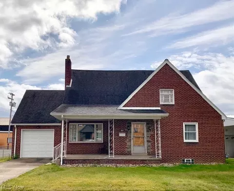 805 Banfield Ave, Toronto, OH 43964