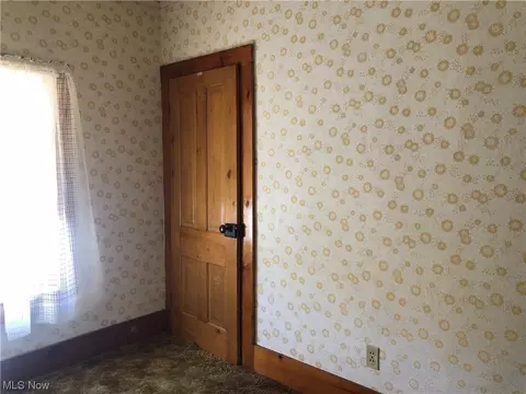 210 Mccook Ave, Dennison, OH 44621 photo 22