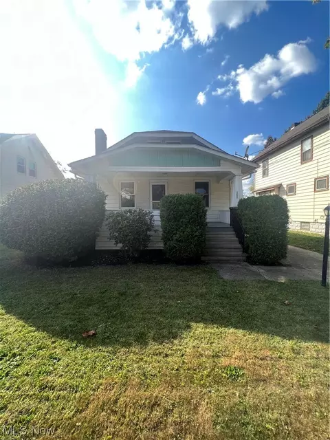 368 Zeller Ave, Akron, OH 44310