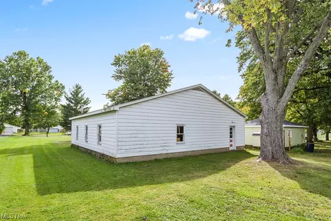 17965 Fairview Ave, Beloit, OH 44609 photo 28