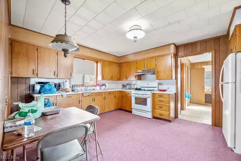 17965 Fairview Ave, Beloit, OH 44609 photo 2
