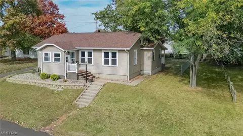 315 W 14th St, Dover, OH 44622 photo 15