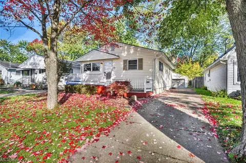 560 Baldwin Ave, Elyria, OH 44035 photo 5
